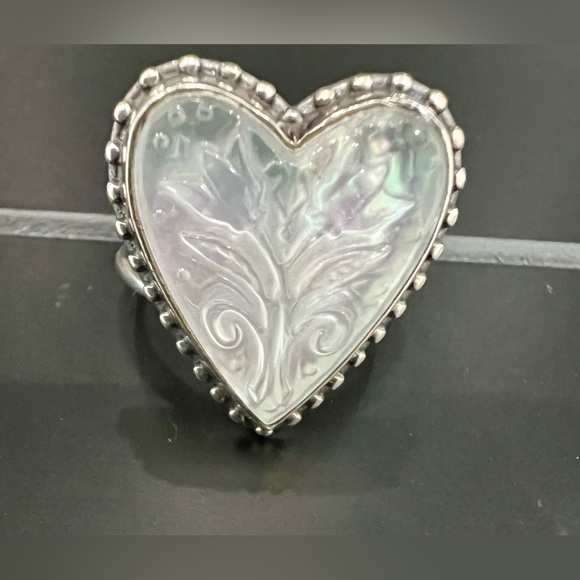 James Avery Retired Heart and Tulips Ring Sz 7 - Picture 2 of 6